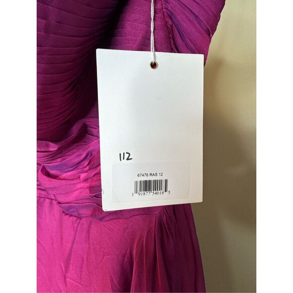 Mac Duggal NWT Pleated One-Shoulder Chiffon Gown in Raspberry Size 12 - Picture 6 of 9